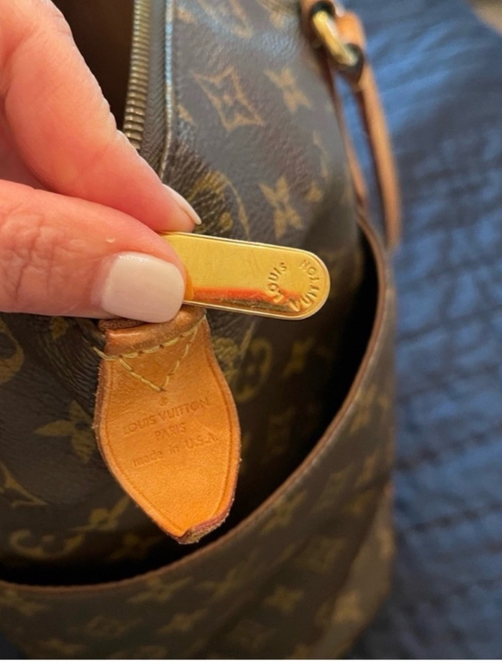 Louis Vuitton Large Brown Monogram Canvas Shoulder Bag with Tan Leather Trim - Picture 7 of 16